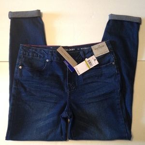 NWT CK Calvin Klein Girls Boyfriend Jeans Size 14
